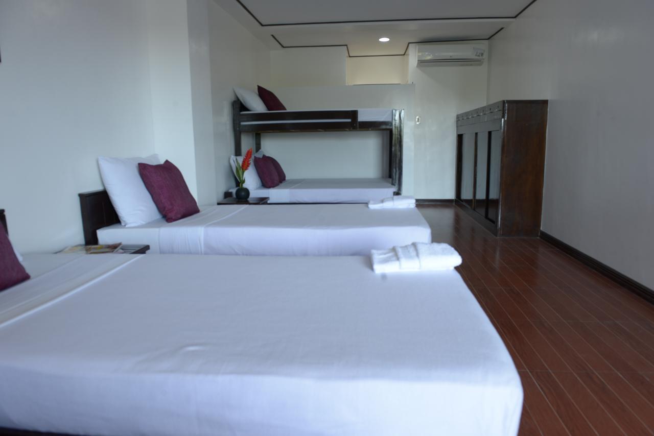 Globetrotter Inn - Palawan Inc. Puerto Princesa Esterno foto